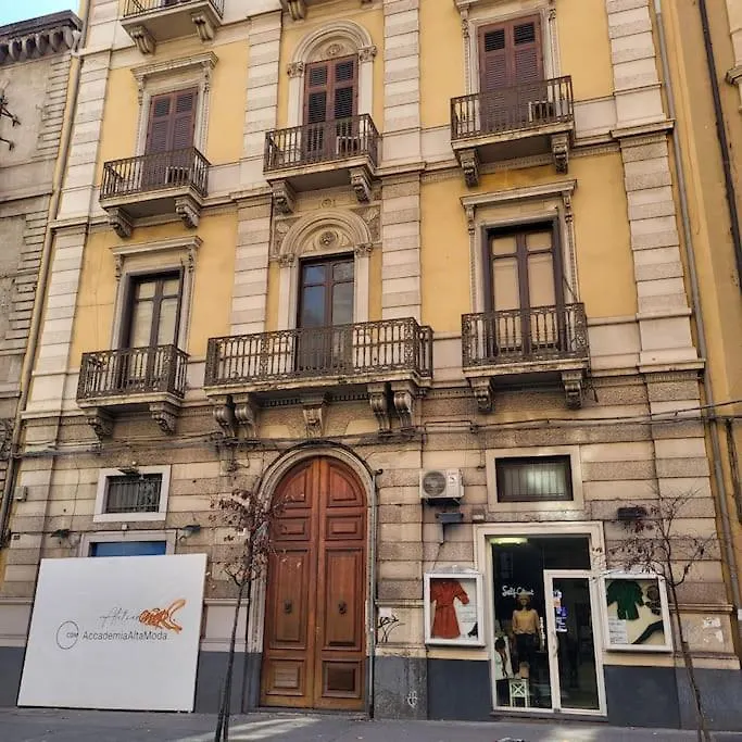 Apartment Appartamento Noemi Zinghouse Ct Catania